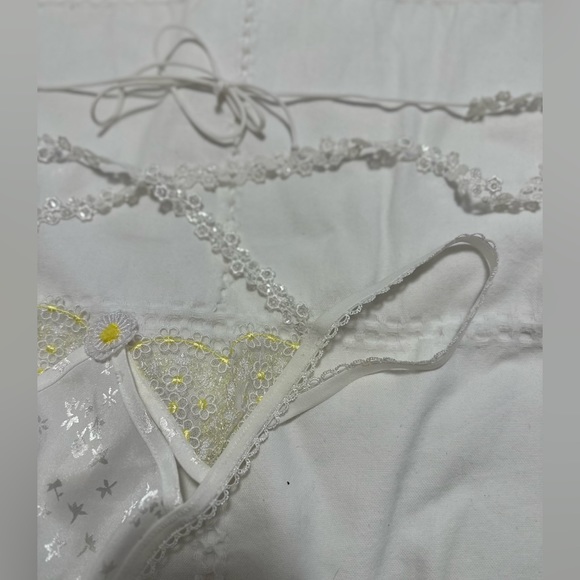 For love and lemons daisy set - Picture 8 of 10